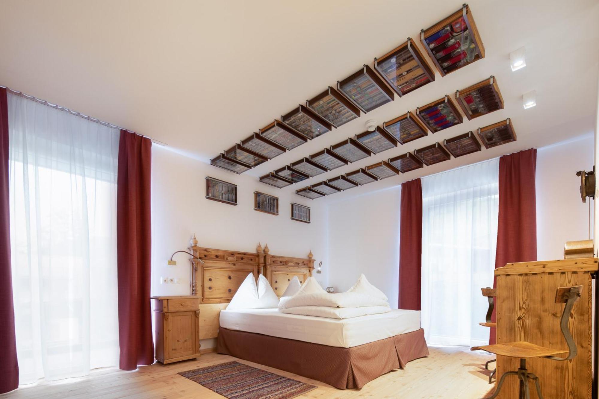 Al Plan, A Mountain Moving Hotel San Vigilio Di Marebbe Room photo